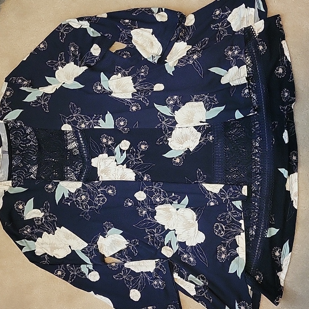 Torrid Navy Floral 2 Piece Tank And Cardigan Set